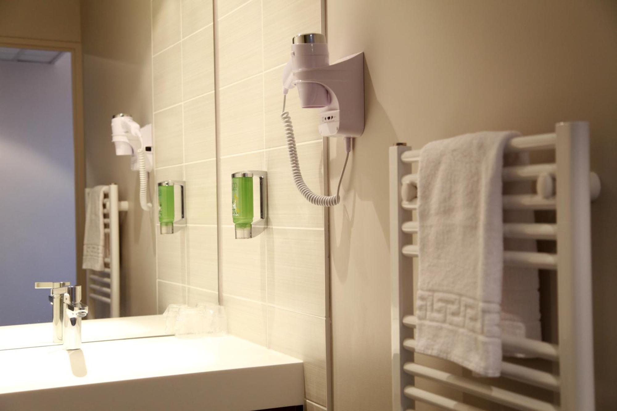 Hotel Brit Vannes-theix Theix